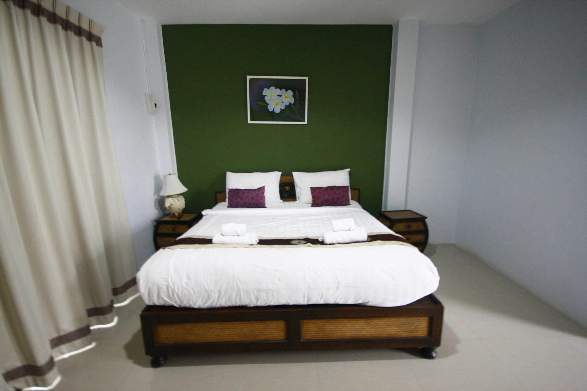 Long Lake Resort Csonburi Kültér fotó