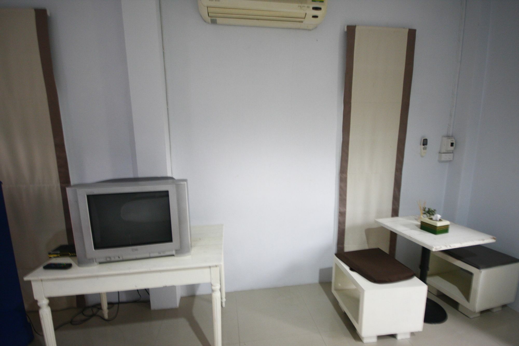 Long Lake Resort Csonburi Kültér fotó