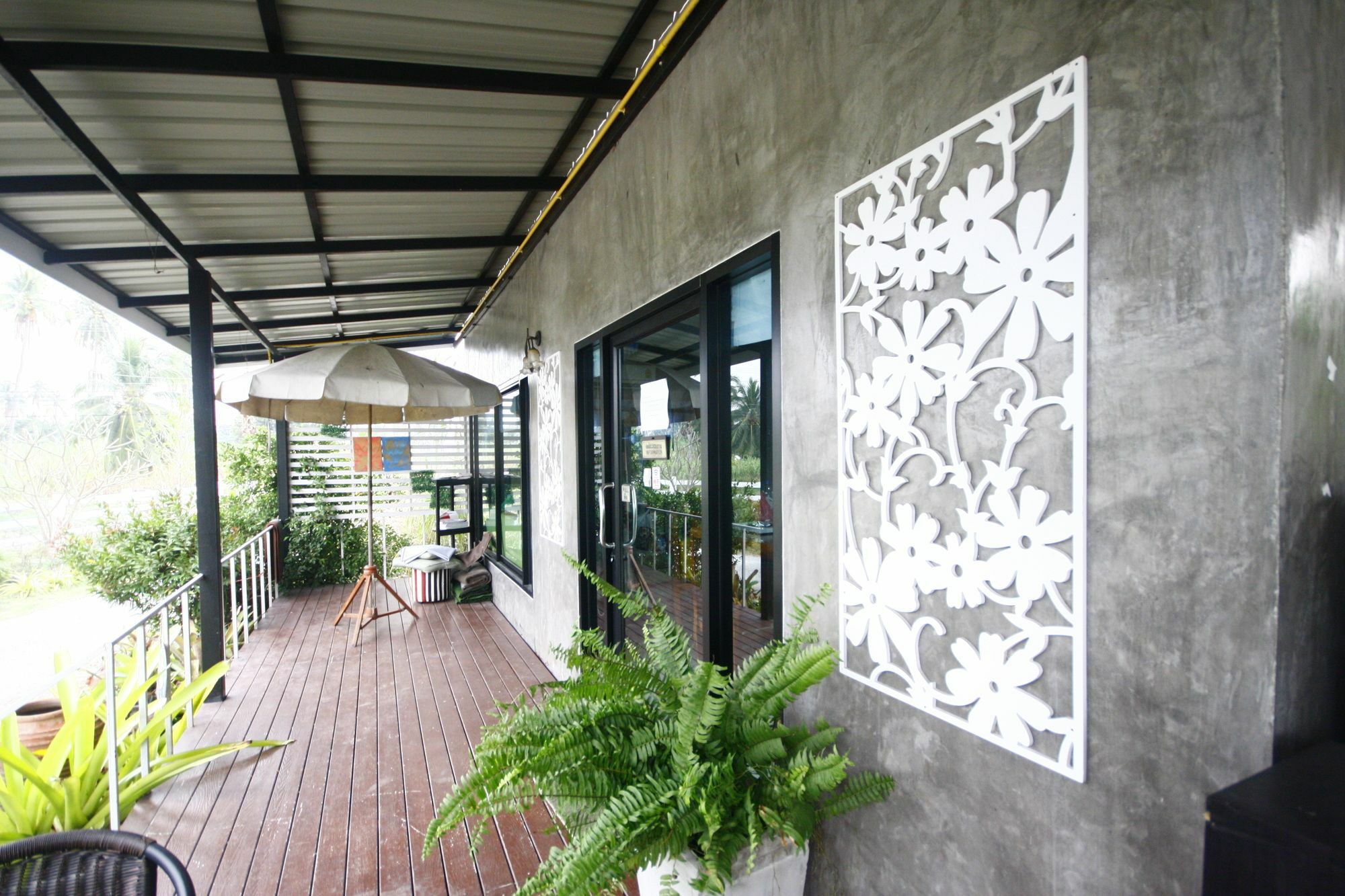 Long Lake Resort Csonburi Kültér fotó